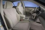 Toyota Camry LE 2010 года